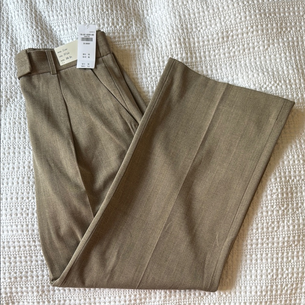 Abercrombie & Fitch Sloan Tailored Pant – Low Rise Wide Leg (Size 26 Short)